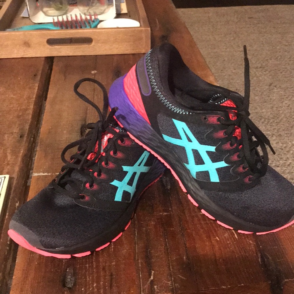 Asics Road Hawk FF2 Running Shoes